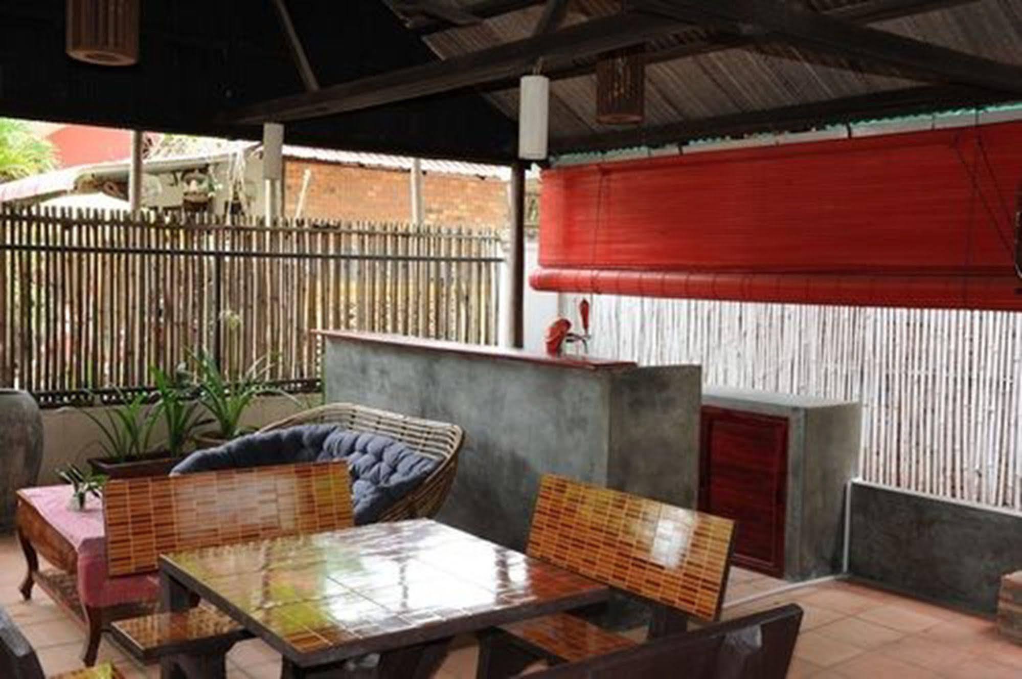 The City Premium Guesthouse Siem Reap Eksteriør billede